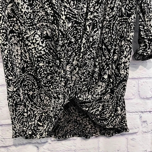 Julienne W Long Sleeve Women’s Floral Print‎ V-Neck Tunic Blouse Medium - Picture 5 of 7